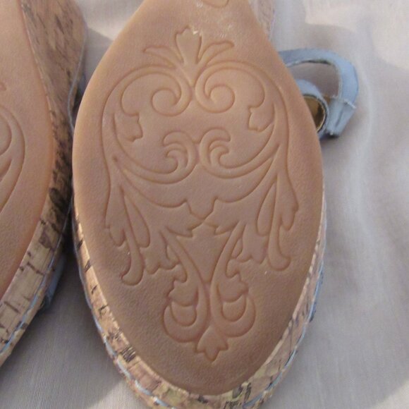 b. o. c. Summer Wedge Leather top Sandals, Cushy Insole, size 8 - Picture 6 of 6